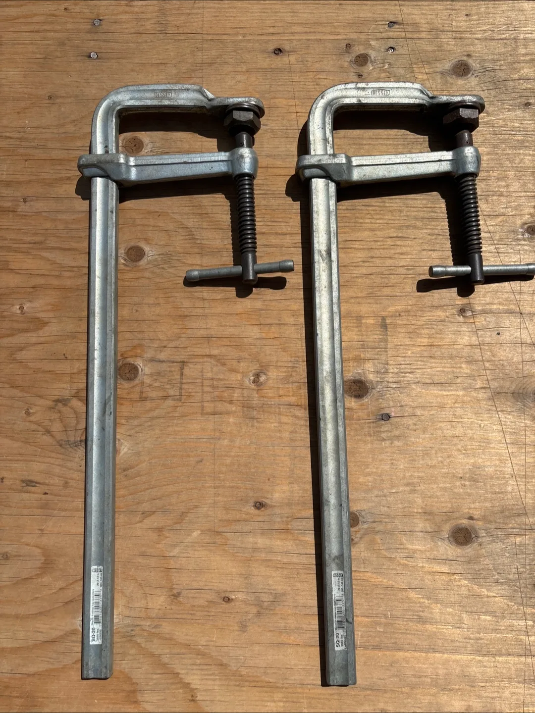 Pair of Bessey SQ-20 20-Inch Heavy-Duty Clamp image indicator(3)