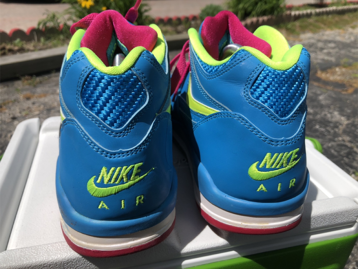 Vintage Nike Air Jordan Flight 89 London 2012  - Size 10.5 [US] - photo 2
