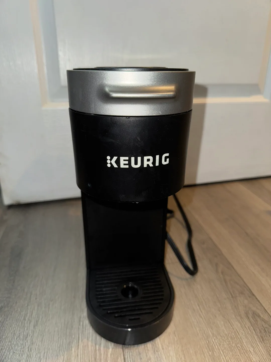Keurig K-Mini Coffee Maker - Black & Silver thumbnail
