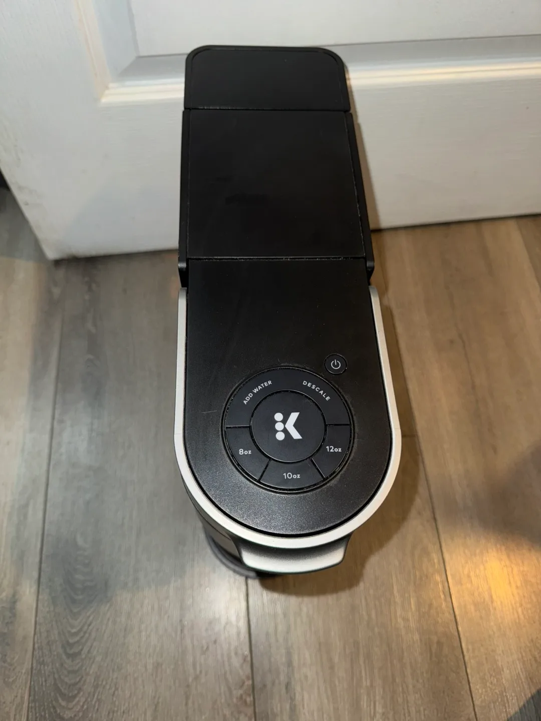 Keurig K-Mini Coffee Maker - Black & Silver image indicator(3)