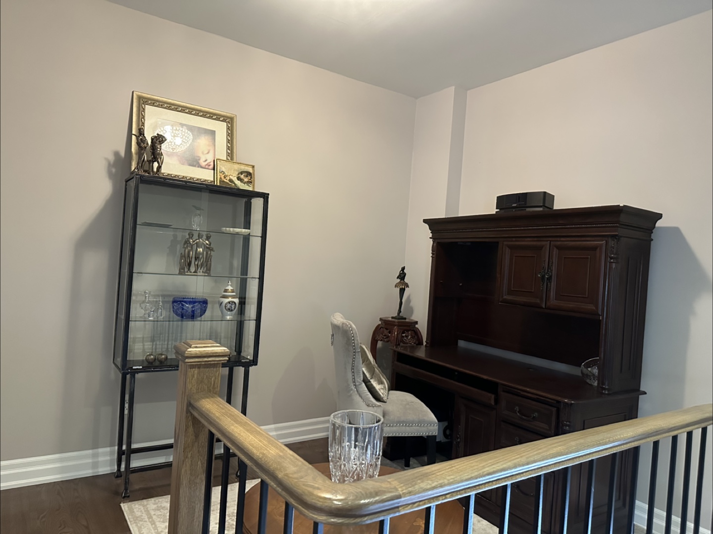 Beautiful solid wood desk - photo 4