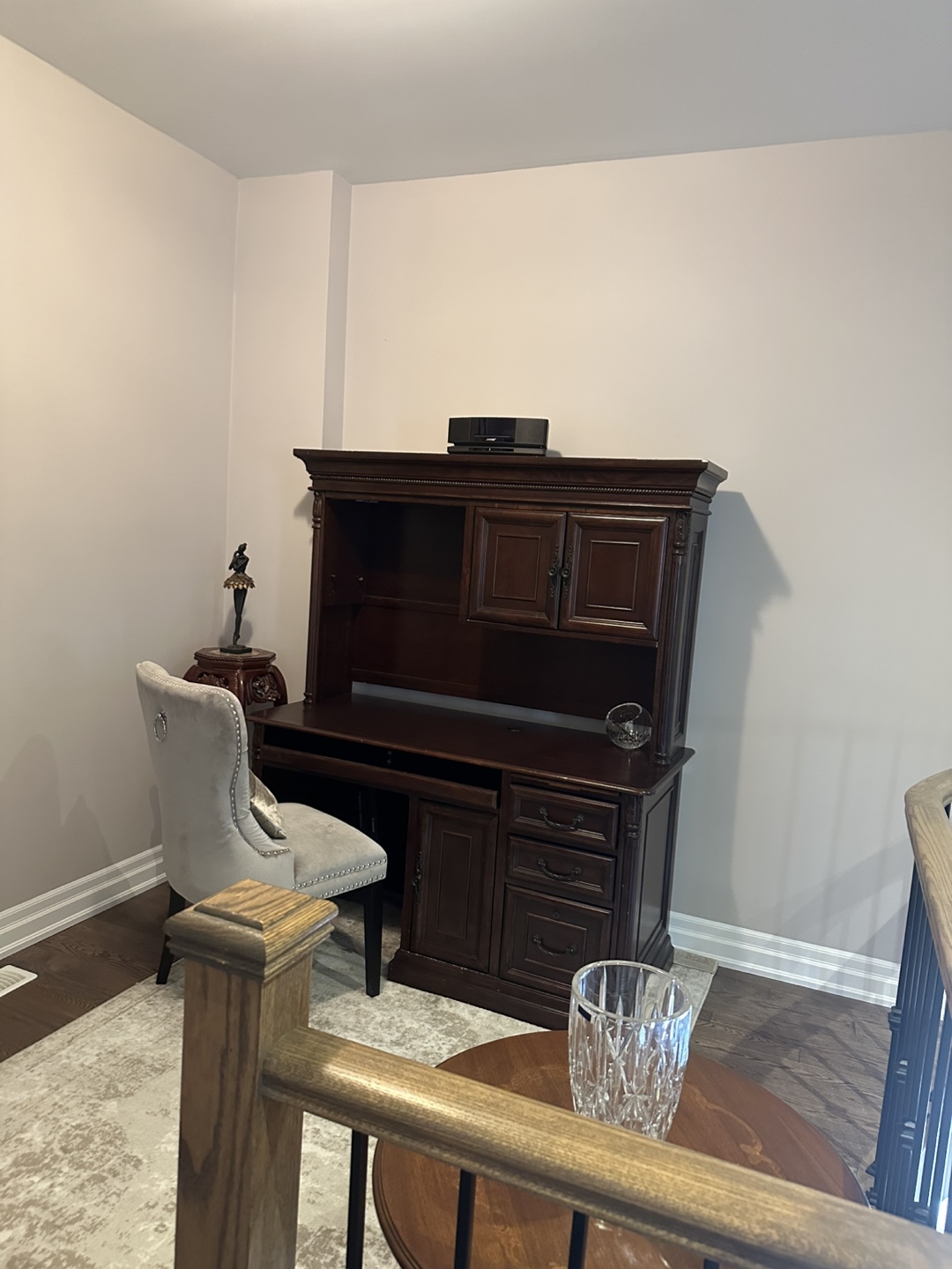 Beautiful solid wood desk - photo 3
