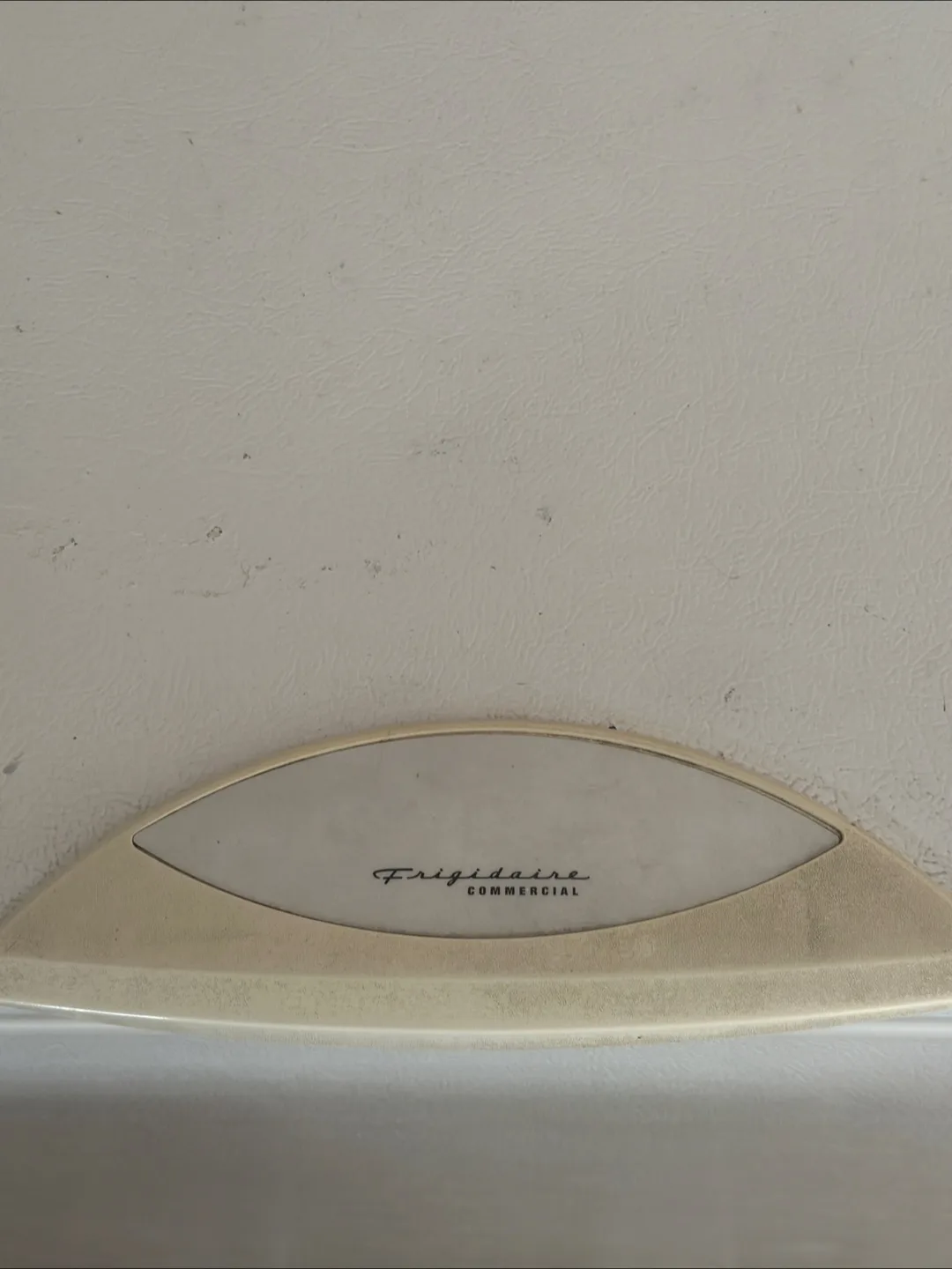 Frigidaire Commercial Chest Freezer image indicator(3)