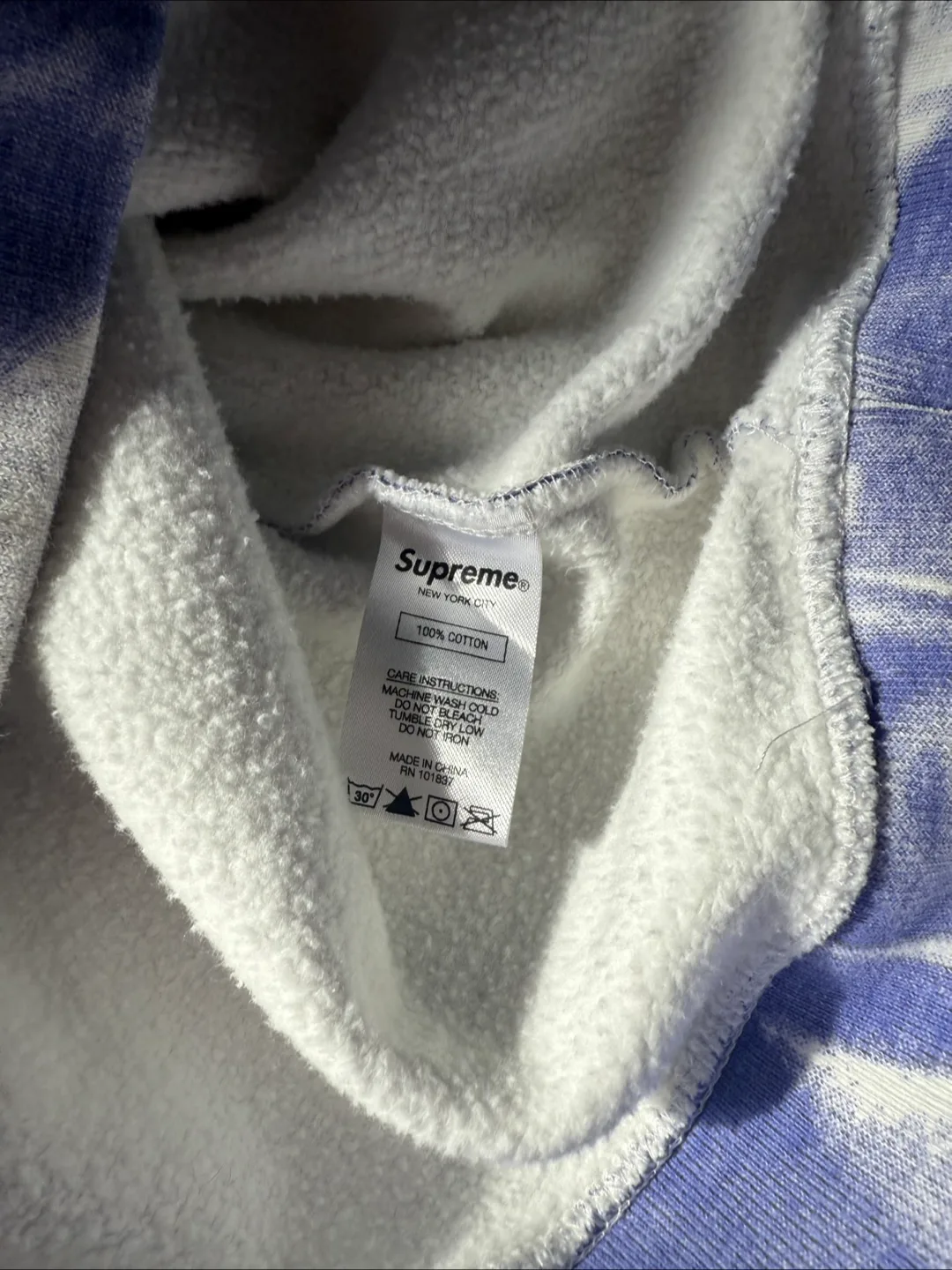 Supreme Jesus and Mary Hooded Sweatshirt image indicator(6)