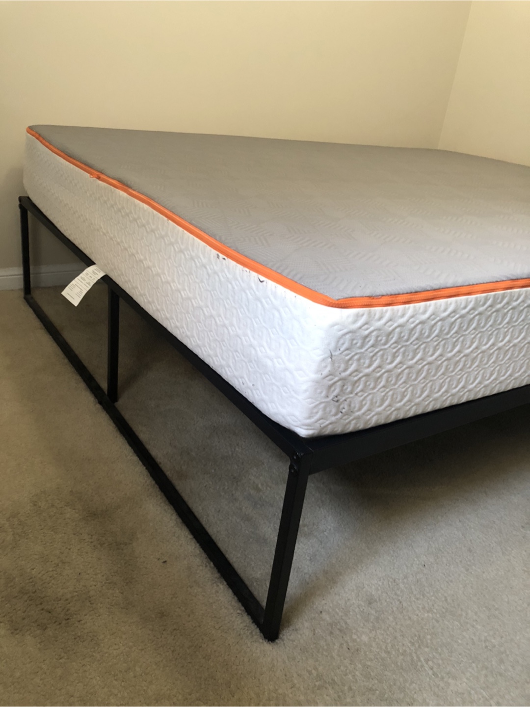 Queen Memory Foam Mattress - photo 3