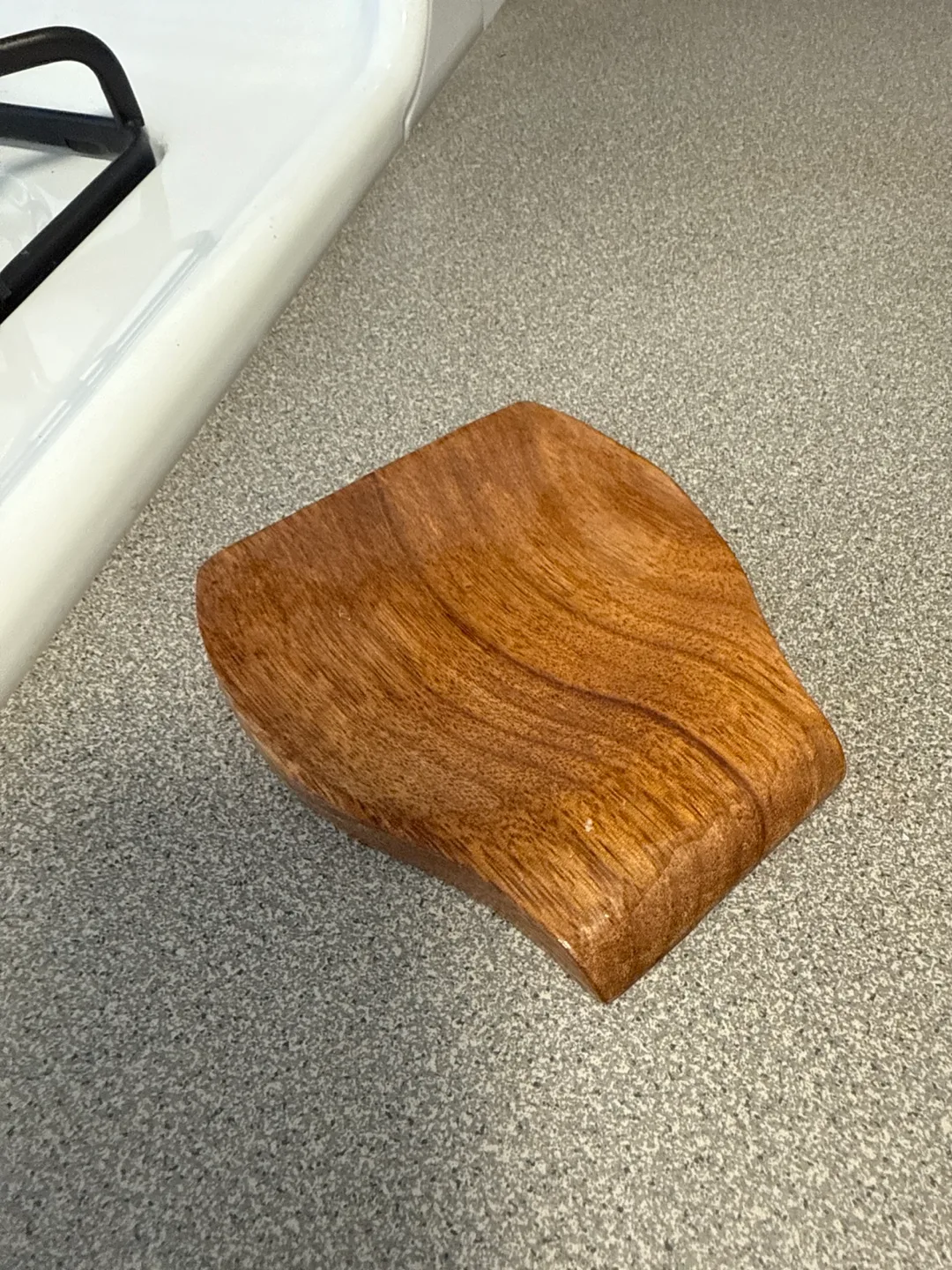 Wooden Spoon Rest thumbnail