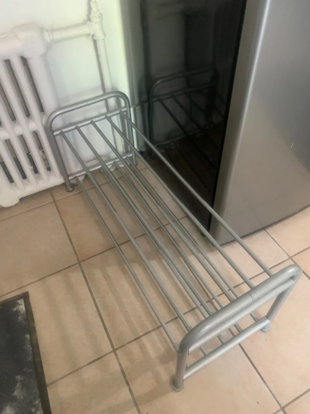 Metal Shoe Rack thumbnail