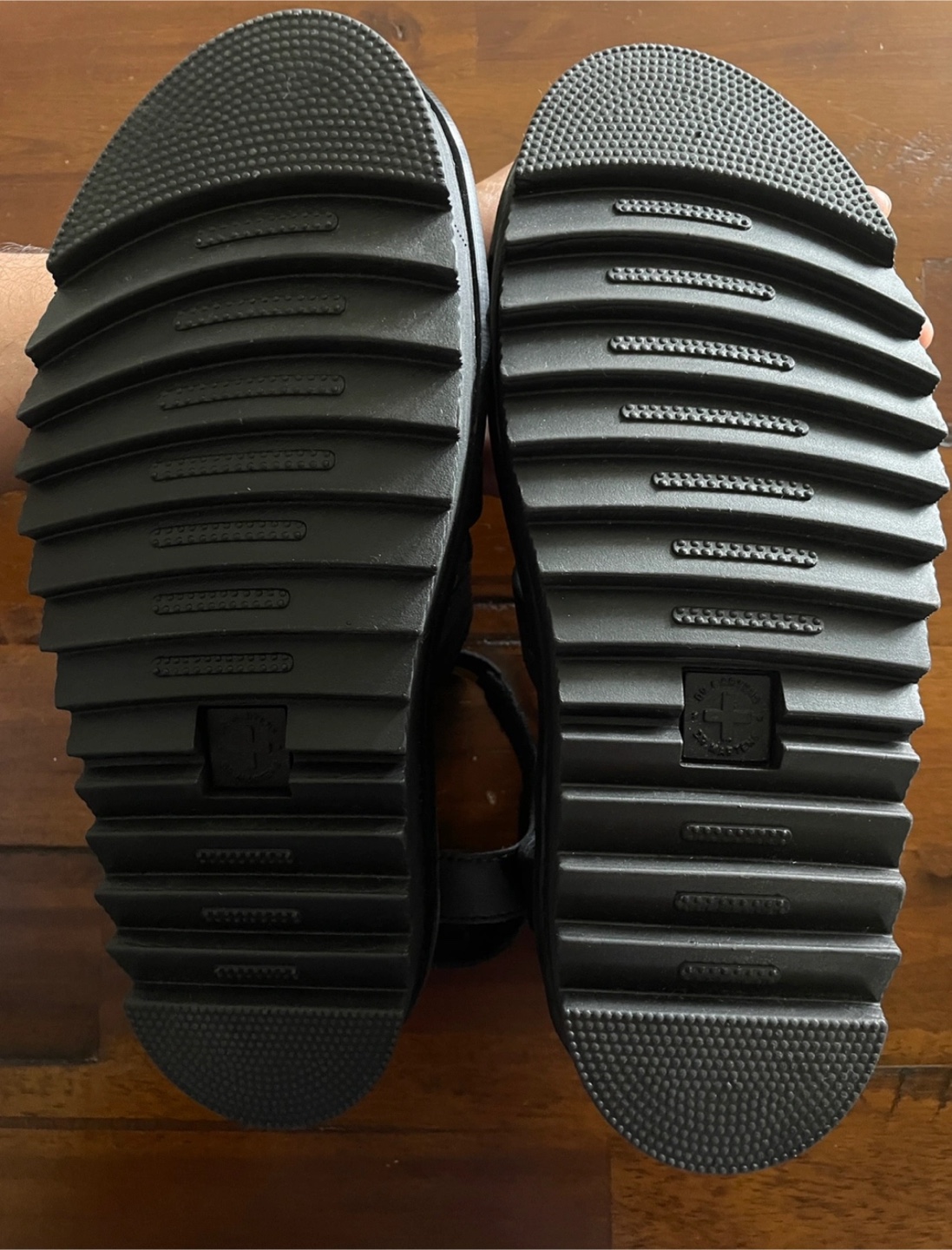 *BRAND NEW* Dr Martens - Blaire Hydro Leather Strap Sandals - photo 2