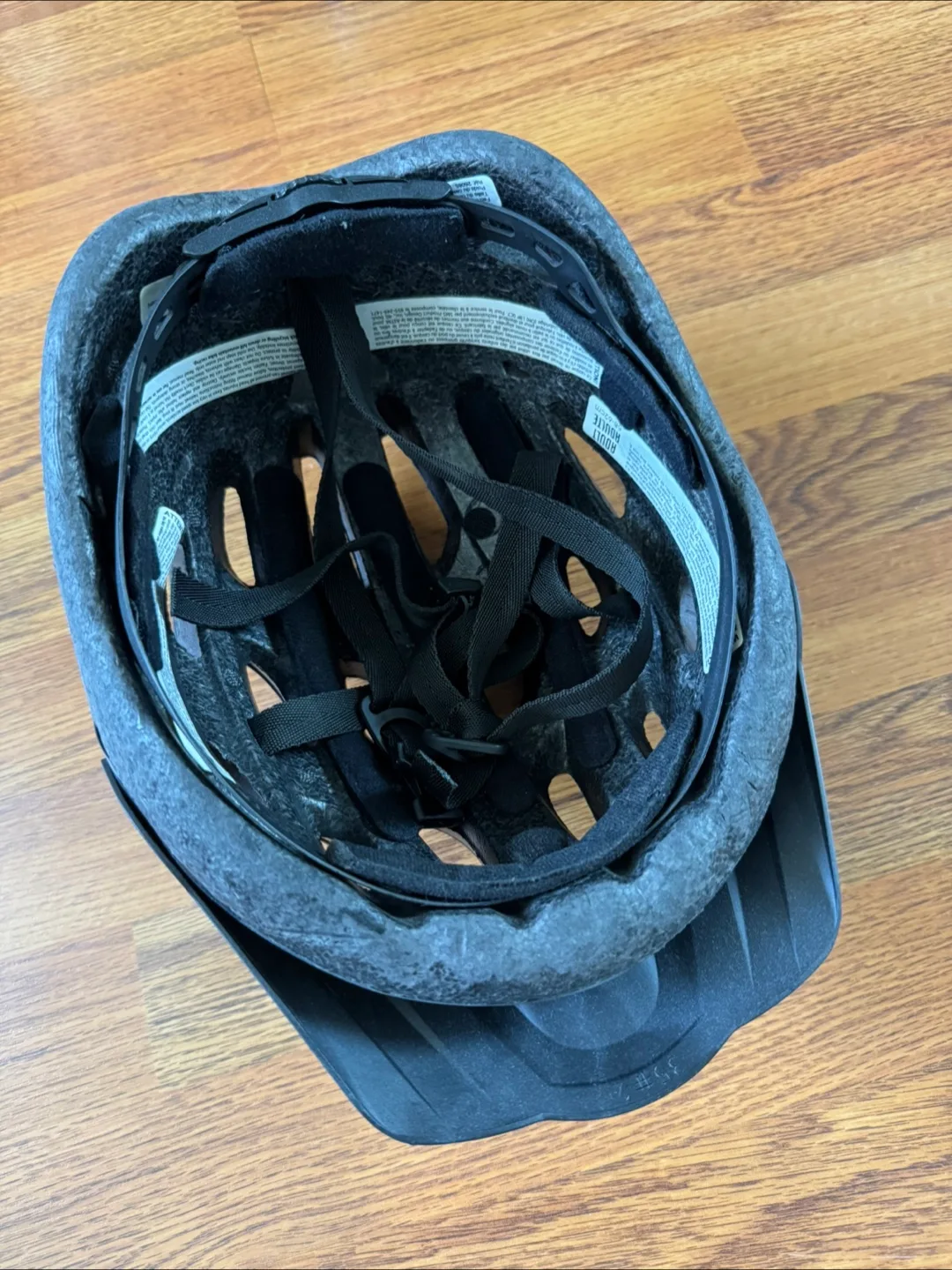 CCM Bike Helmet image indicator(2)