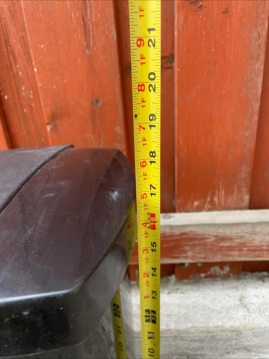 Two Garbage bins for Free image indicator(6)