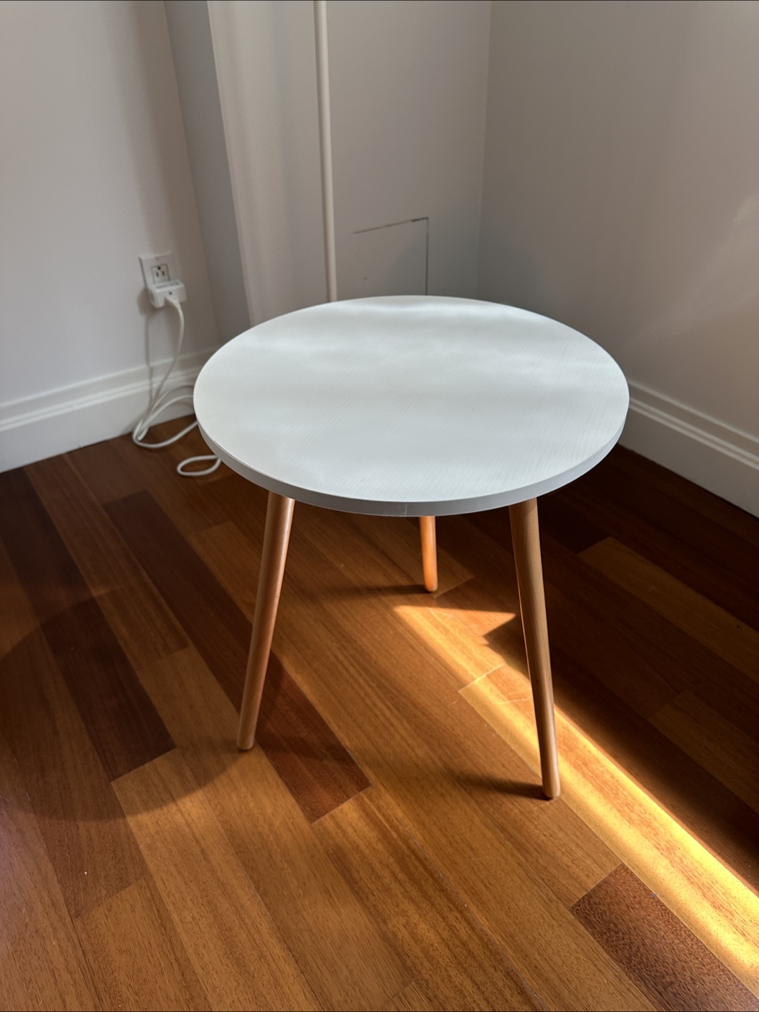 Haton Round Side Table