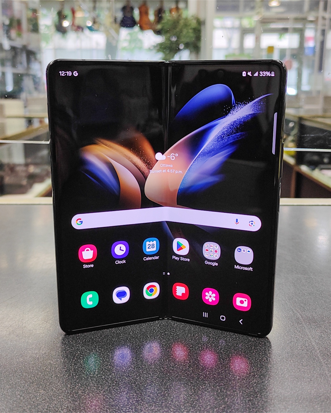 Samsung Galaxy Z Fold 4 256GB Phantom Black Unlocked