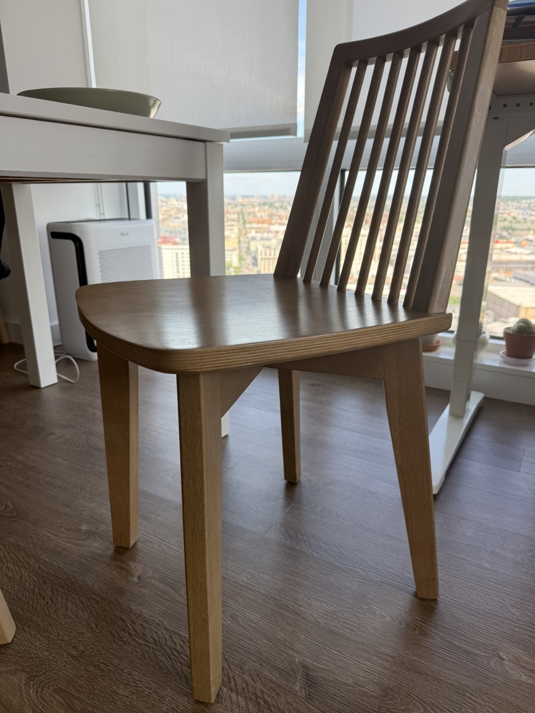 Set of 4 Wooden Dining Chairs - photo 3