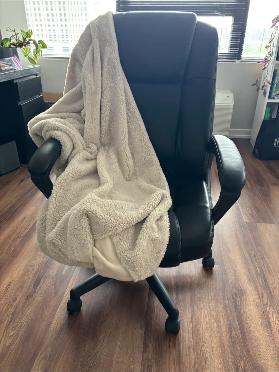 Black Leather Office Chair thumbnail
