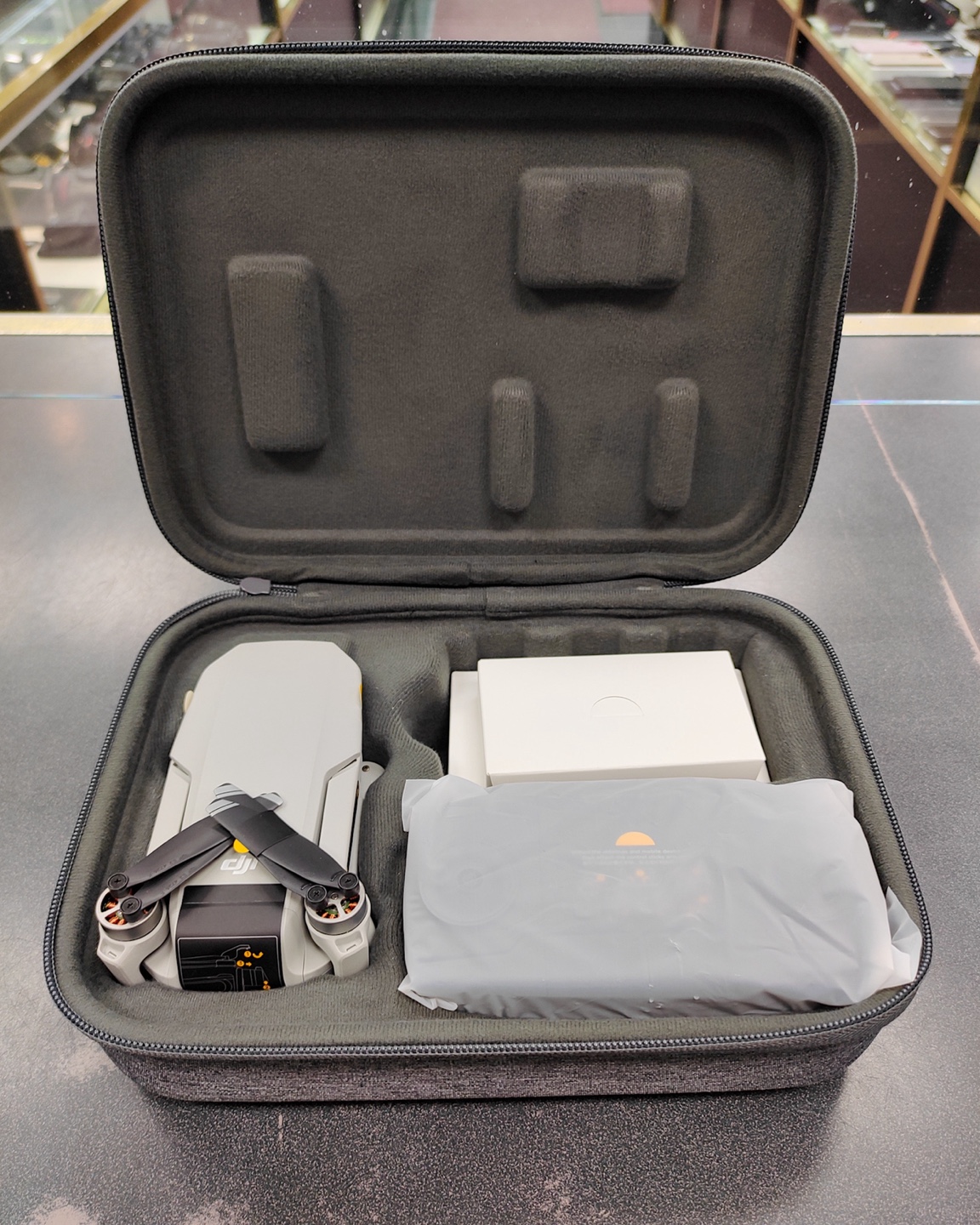 DJI Mavic Mini Drone (1st Gen) w/ Case and Accessories