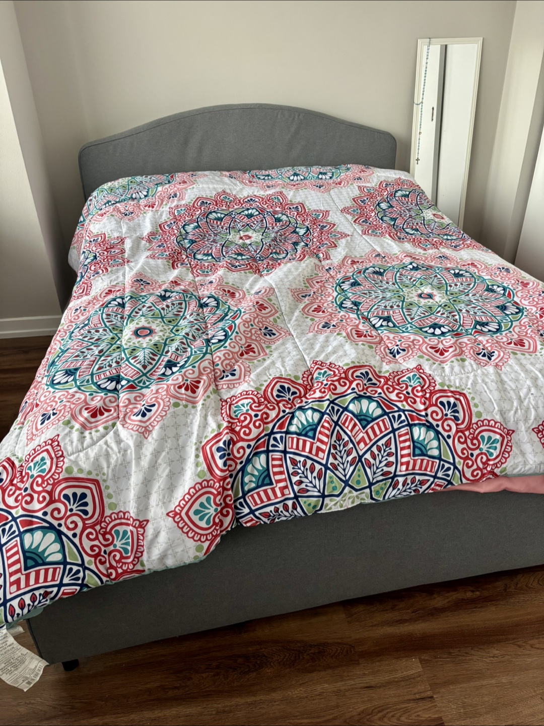Queen Size Gray Platform Bed Frame with Mattress