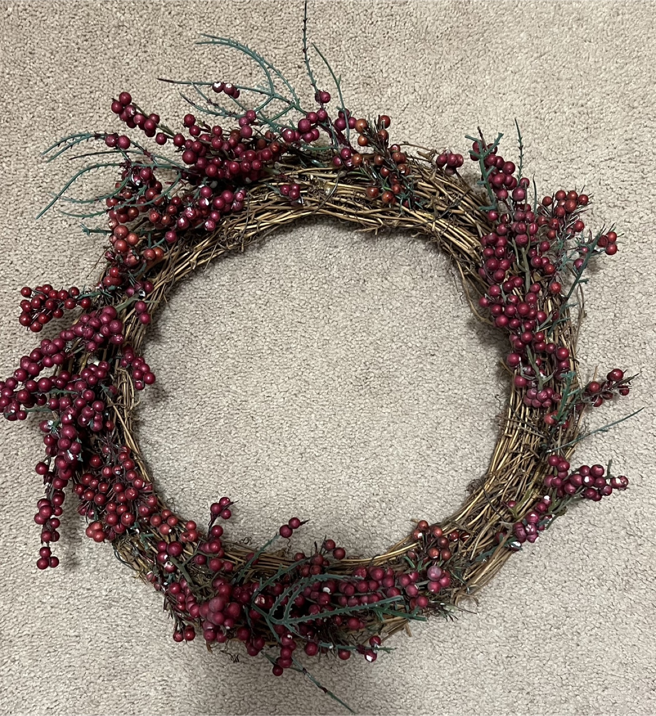 Beautiful Berry Wreath - photo 2