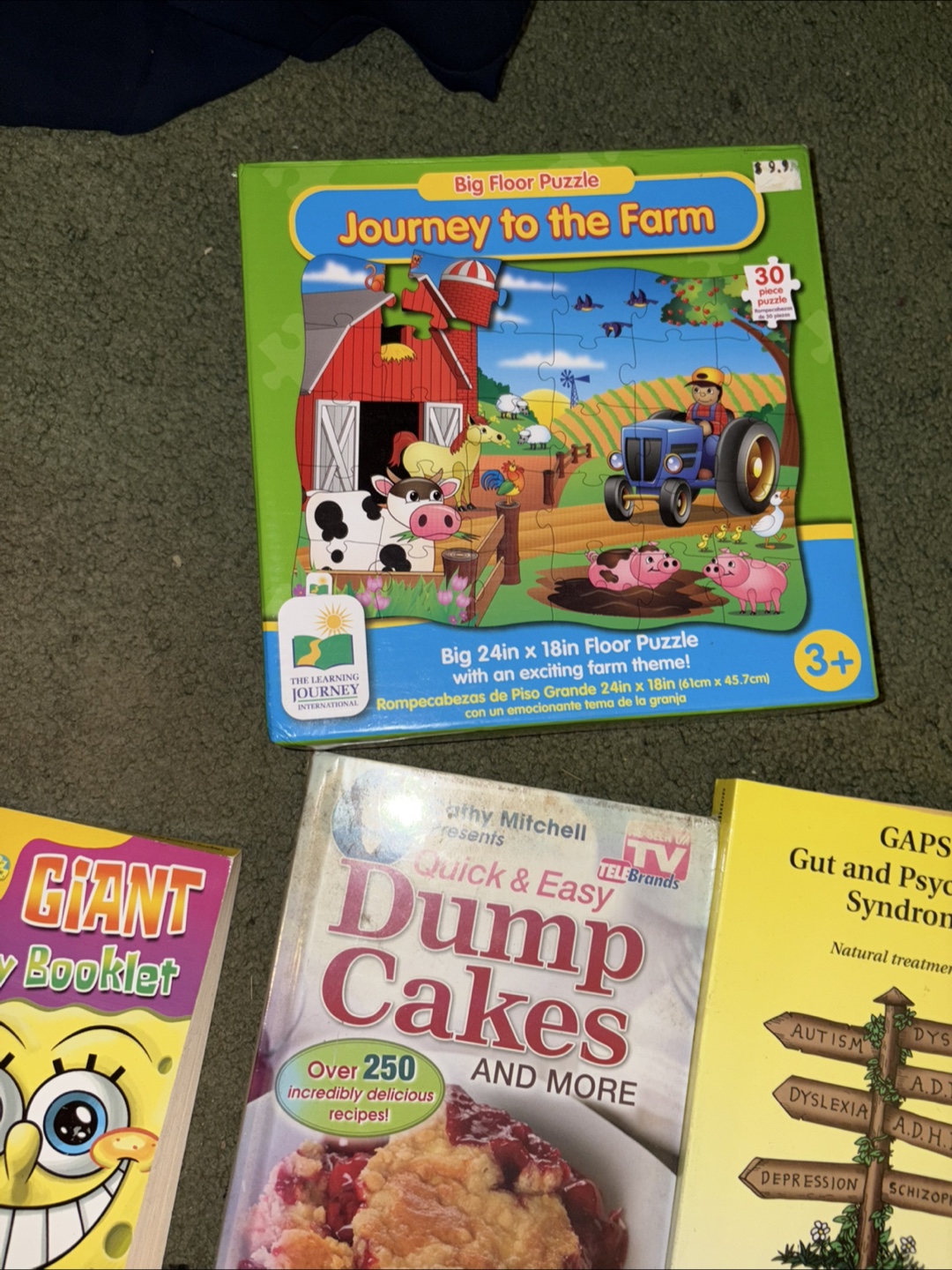 Lot of 3 Books, a Puzzle and a scarf - photo 3