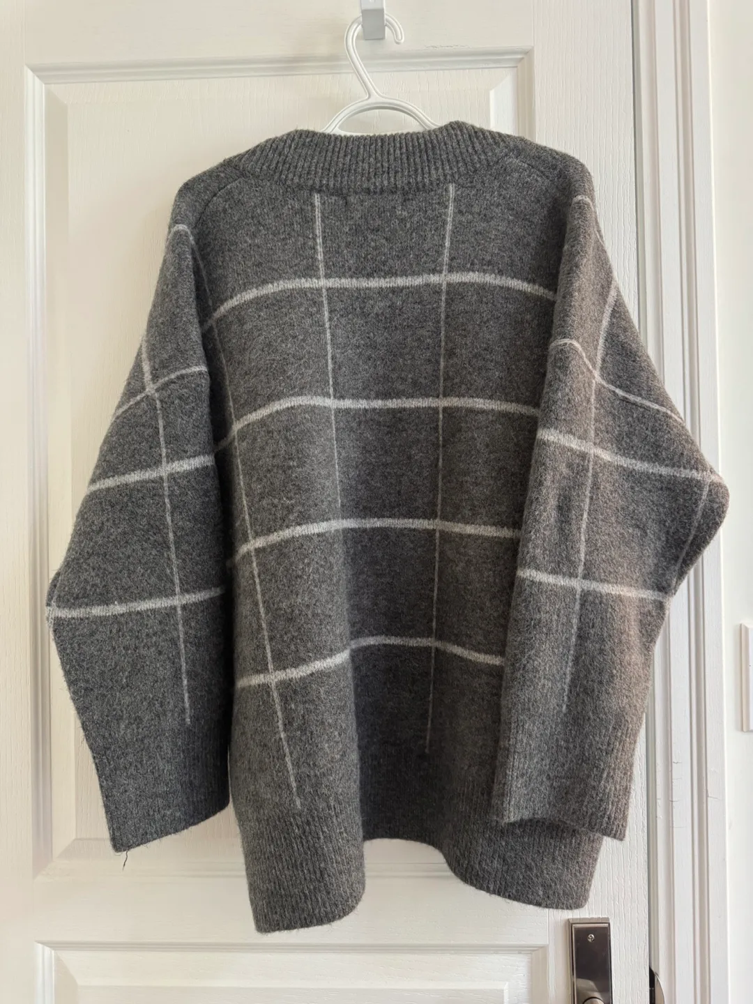 Oak + Fort Grey  Cardigan - Size XS image indicator(2)