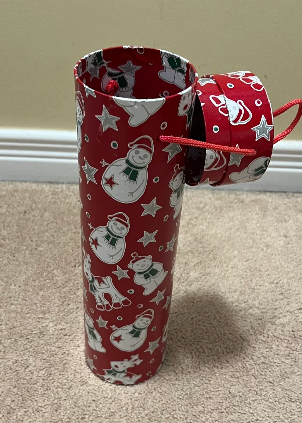 Christmas Wine Gift Tube with Bottle image indicator(3)