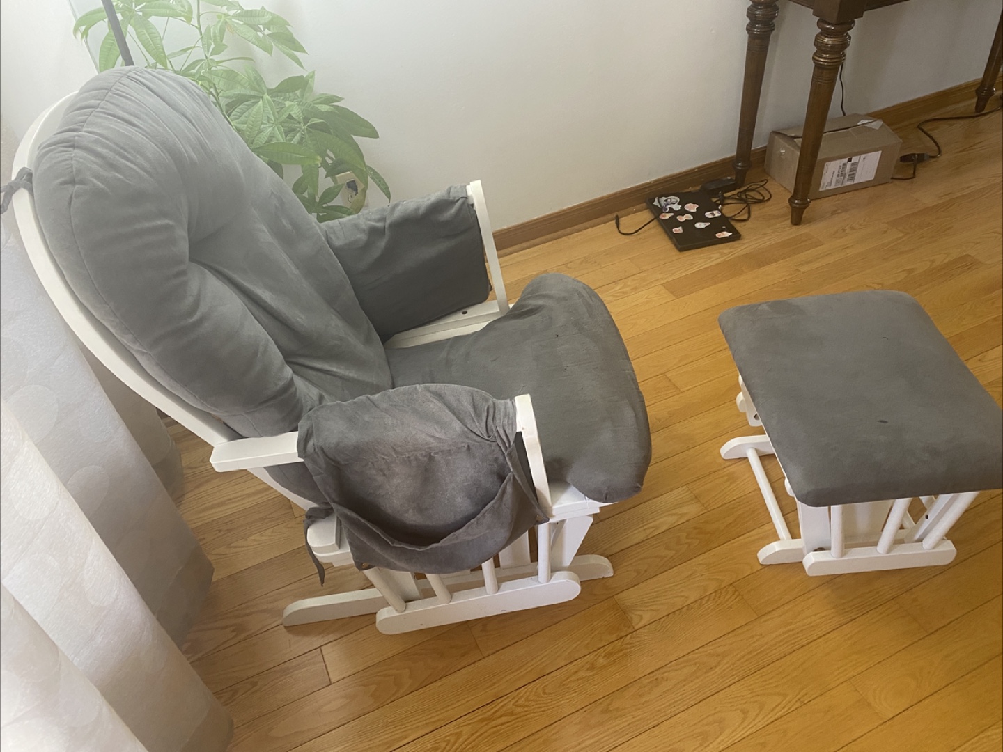 Glider Rocker with Ottoman