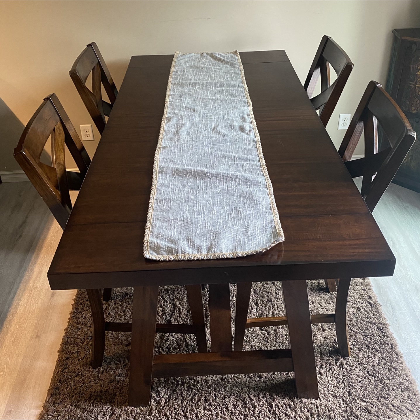 Feast Like Royalty at This Dining Table Set-Bonus Bench! - photo 5