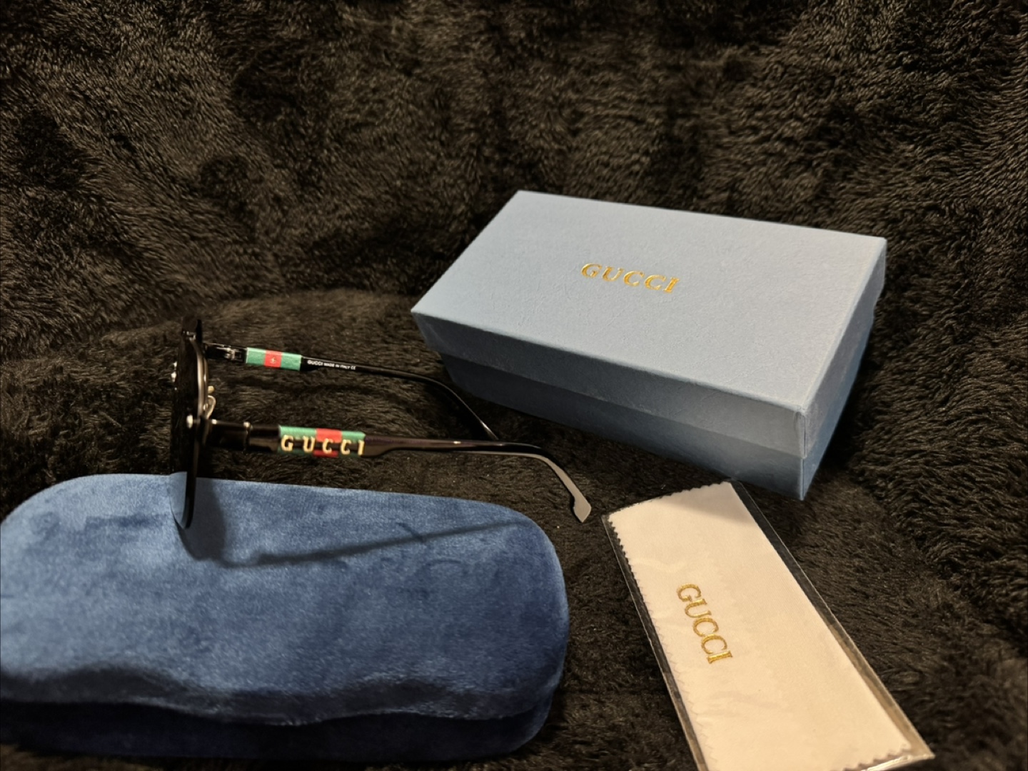 Gucci Sunglasses with Case and Cleaning Cloth