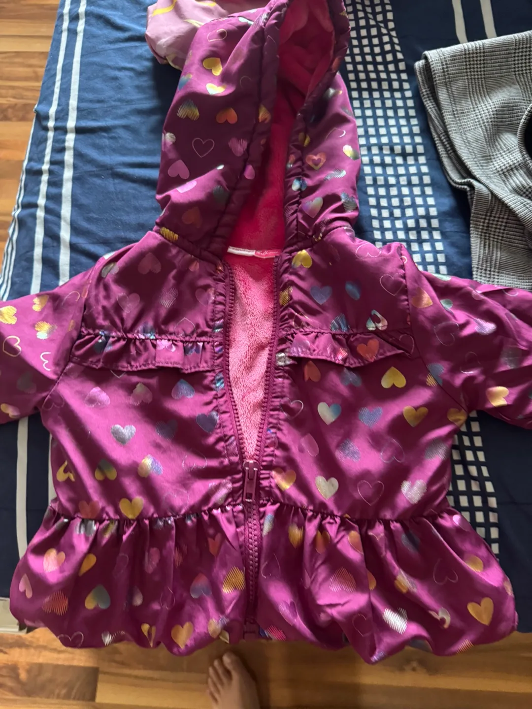 Girls' Purple Heart Print Winter Jacket with Hood thumbnail