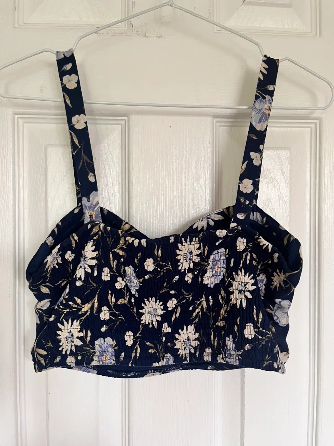 Bustier Floral Crop Top image indicator(2)
