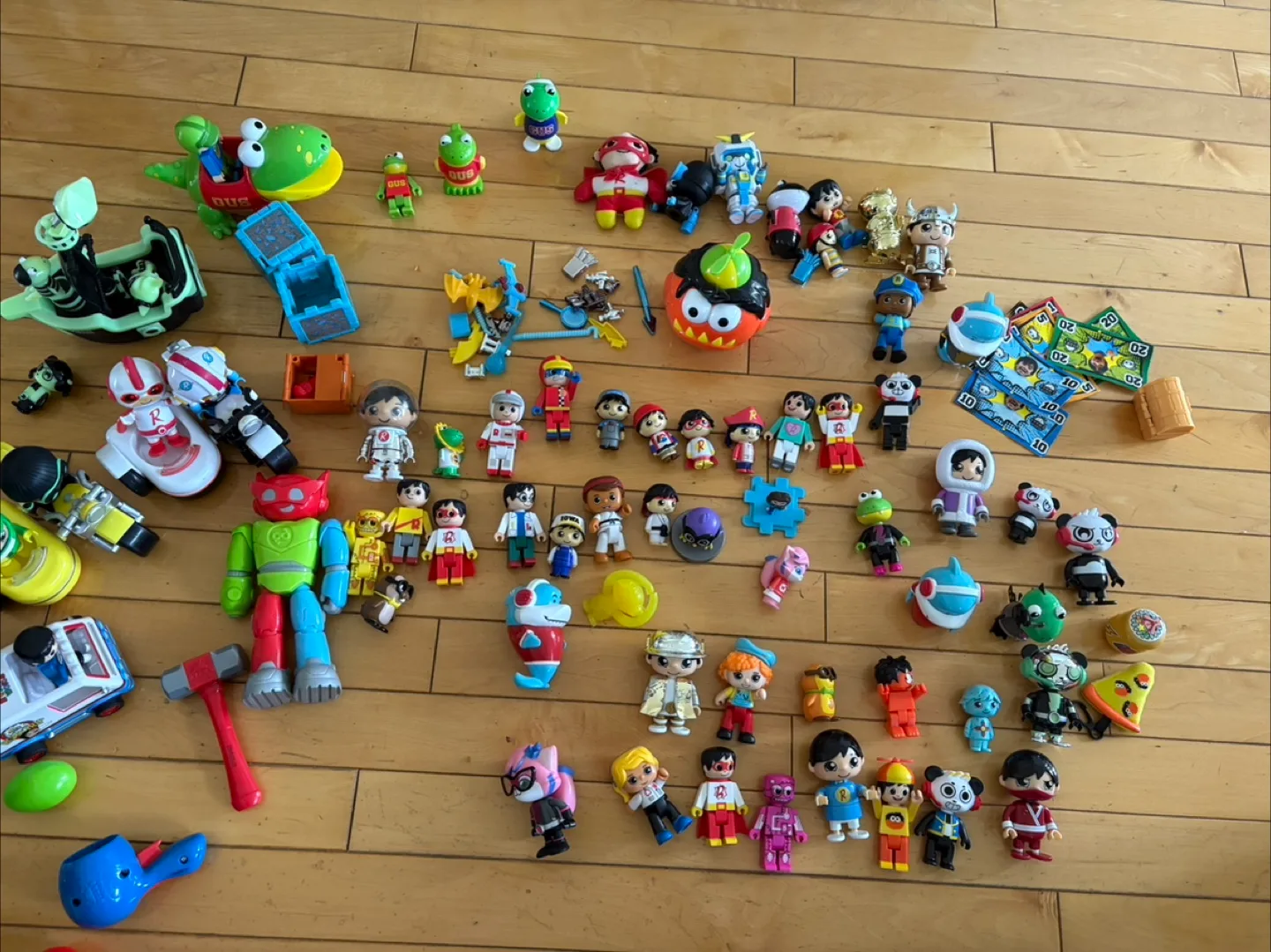 Ryan’s world toys image indicator(2)