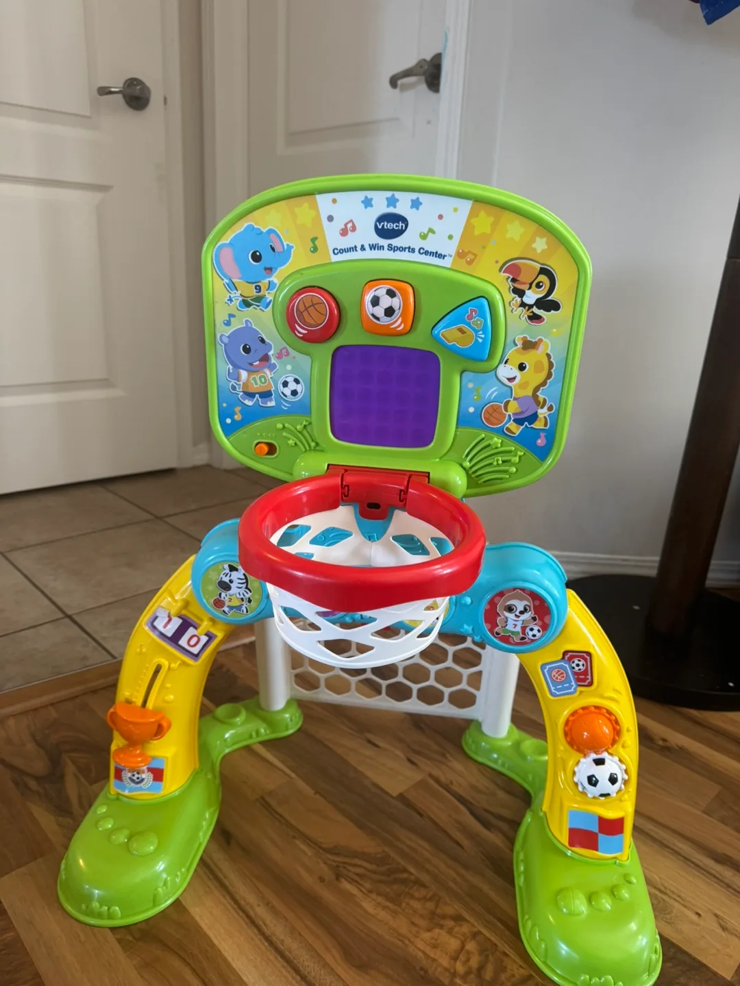 VTech Count & Win Sports Center thumbnail
