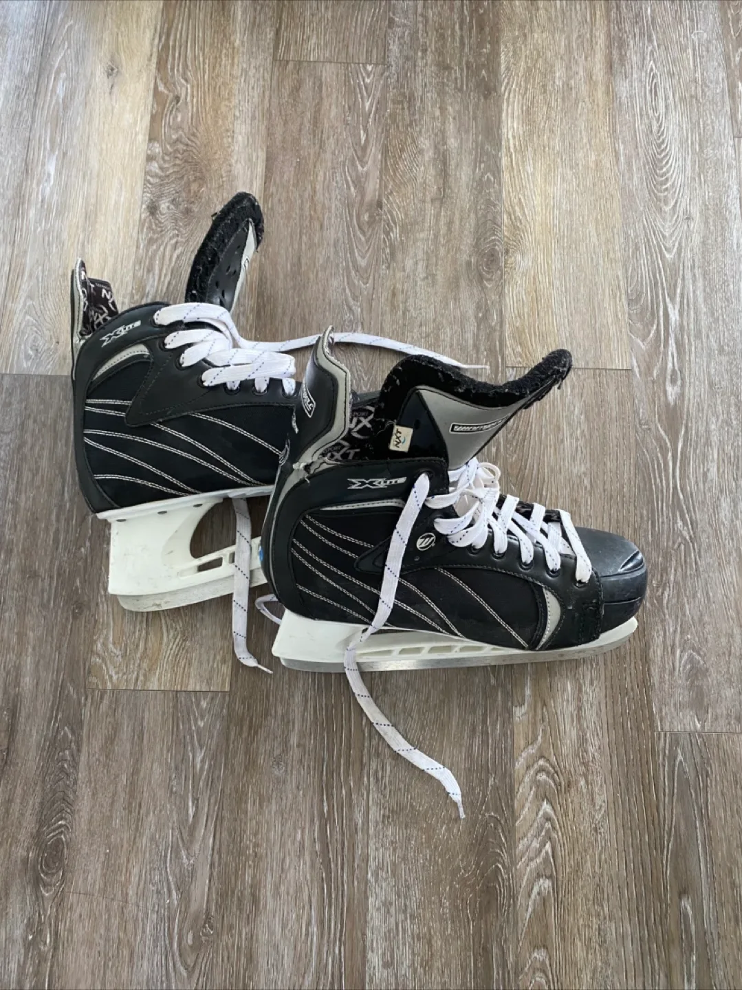 Wheelwell X-Lite Hockey Skates - Size 11 thumbnail