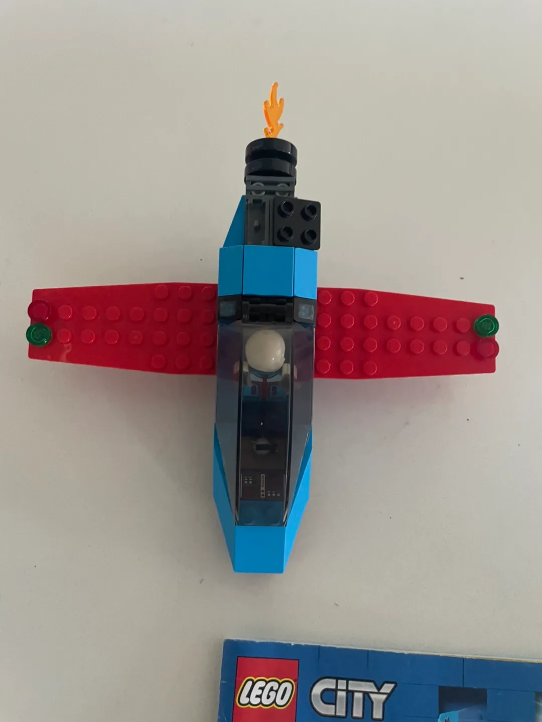 LEGO City Jet Plane 60323 image indicator(3)