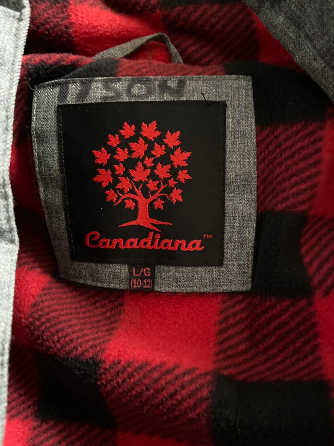 Canadiana Boy's Winter Jacket Size L/G (10-12) image indicator(2)