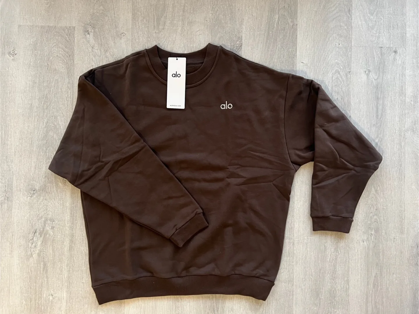 Alo Yoga Accolade Crew Neck Pullover Leggings Set - Espresso image indicator(3)