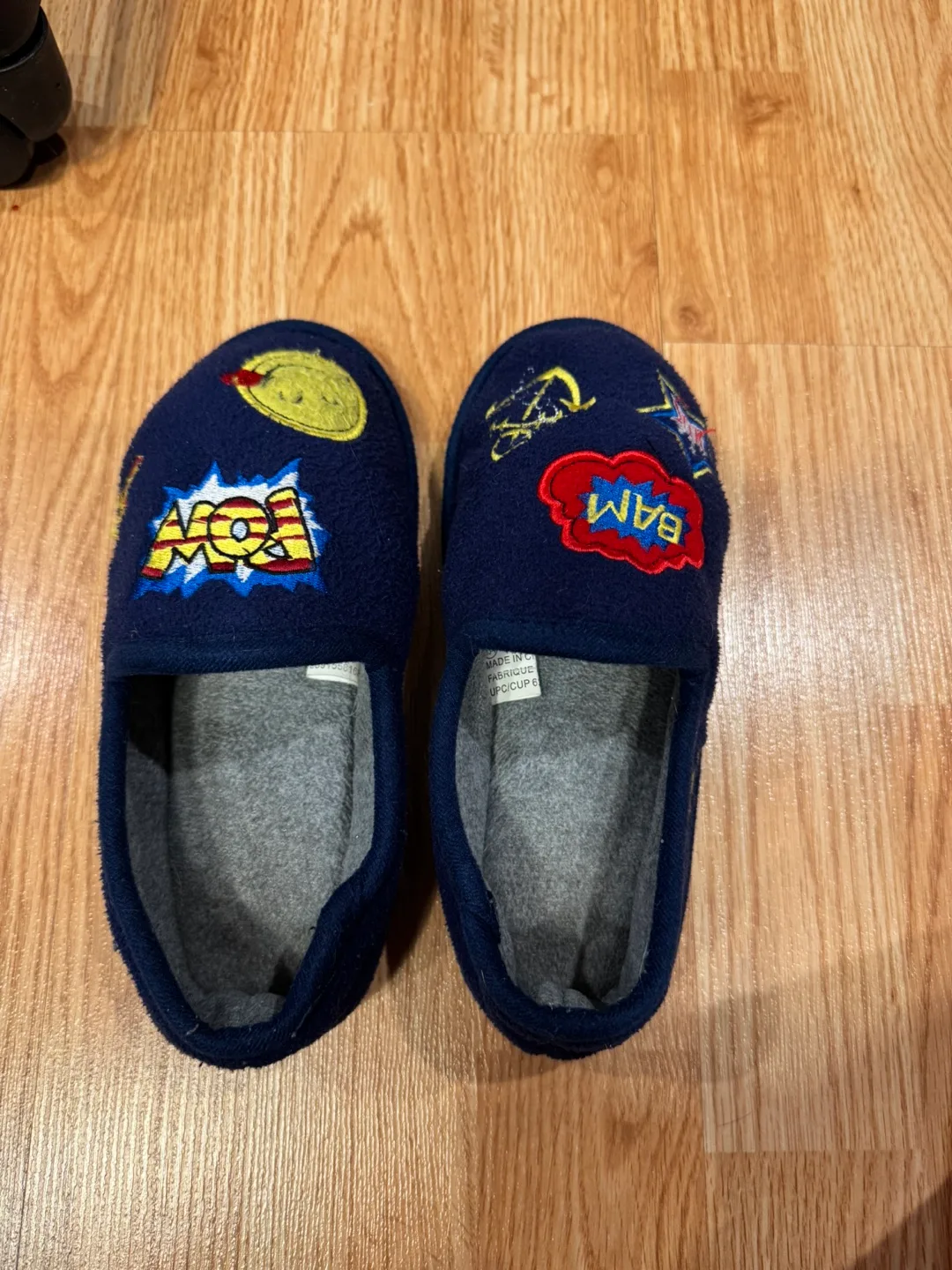 Kids' Size 13-1 Blue Superhero Slippers thumbnail