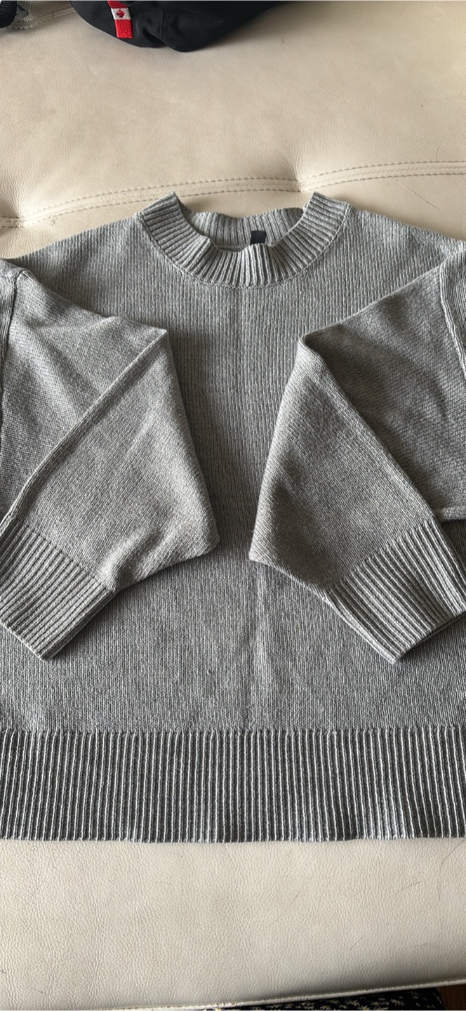 H&M Grey Knit Sweater