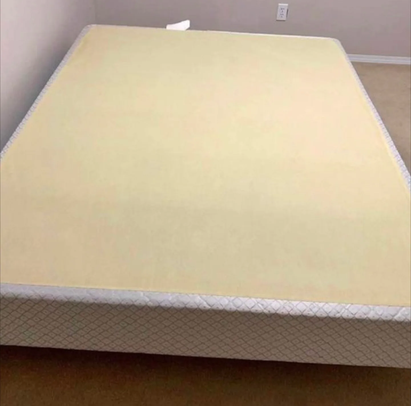 Free delivery good queen size box spring