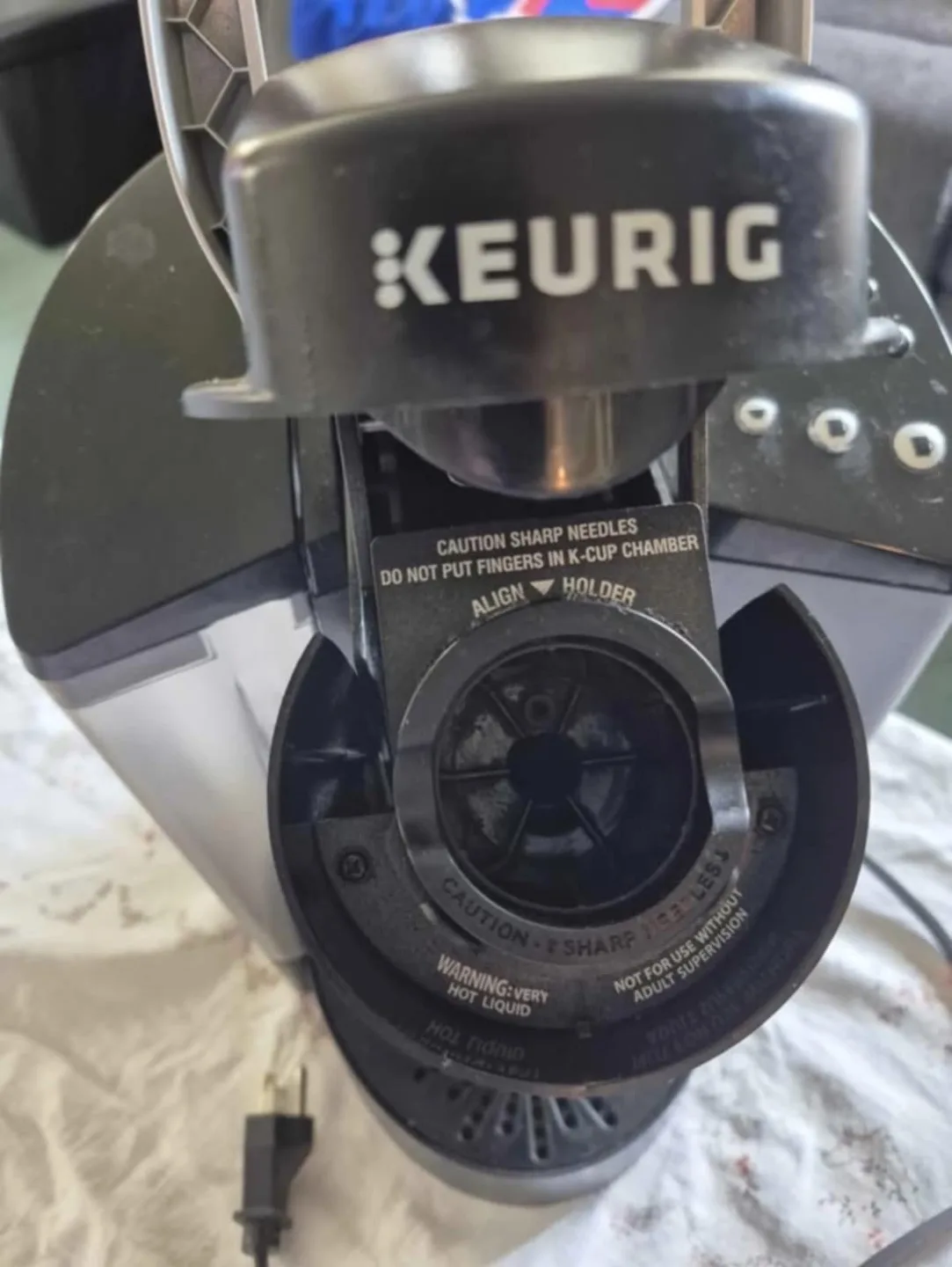 Keurig K-Classic Coffee Maker image indicator(2)