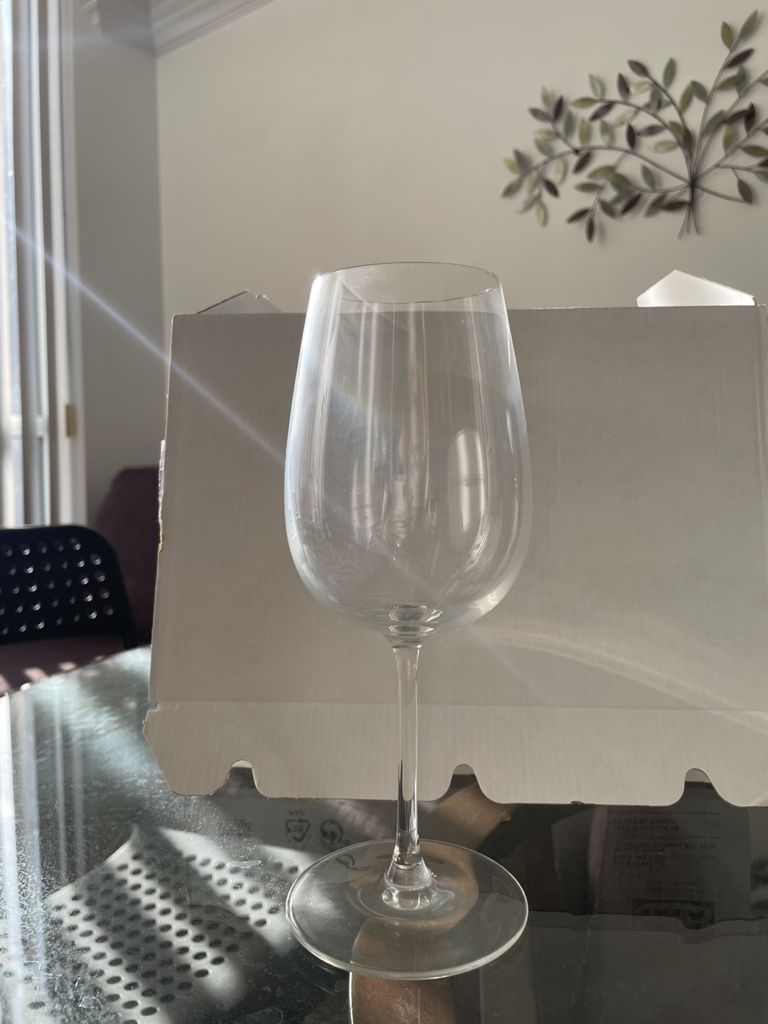 Set of 6 Wine Glasses - New in Box - photo 2