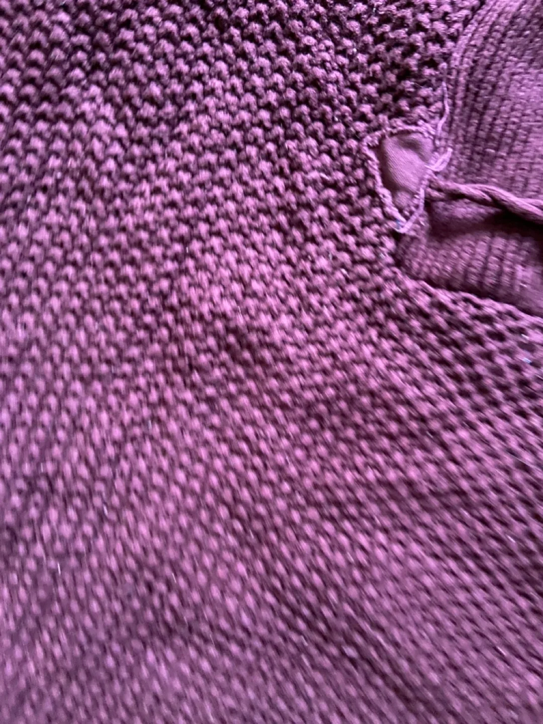 Women's Size Medium Knitted Hoodie image indicator(4)