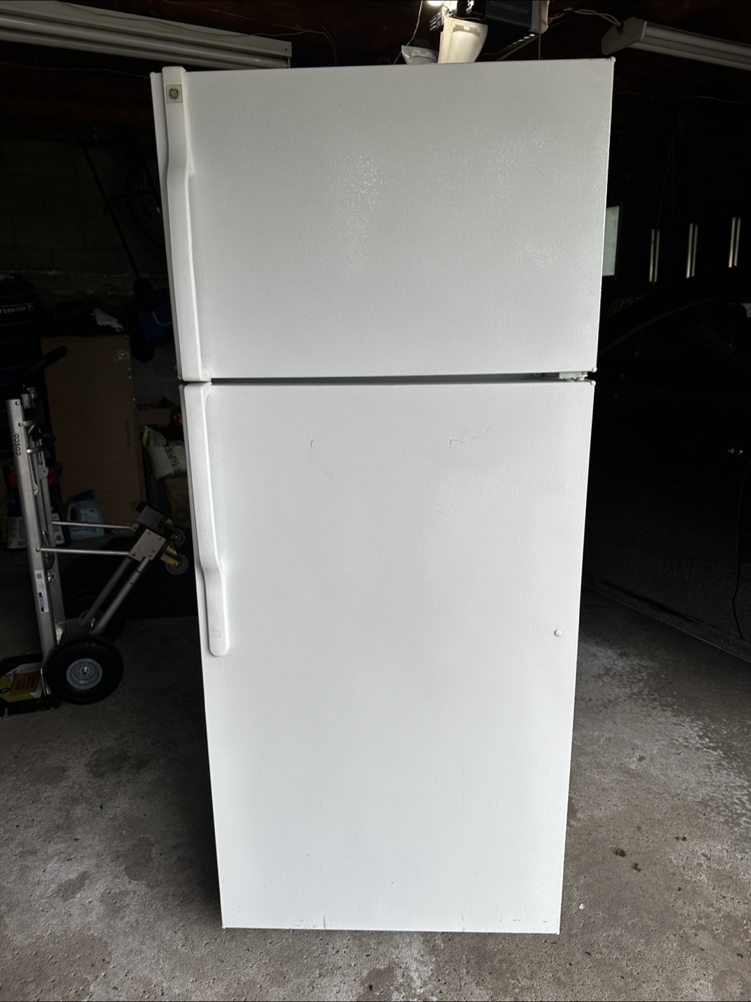 GE Top Freezer Refrigerator - White