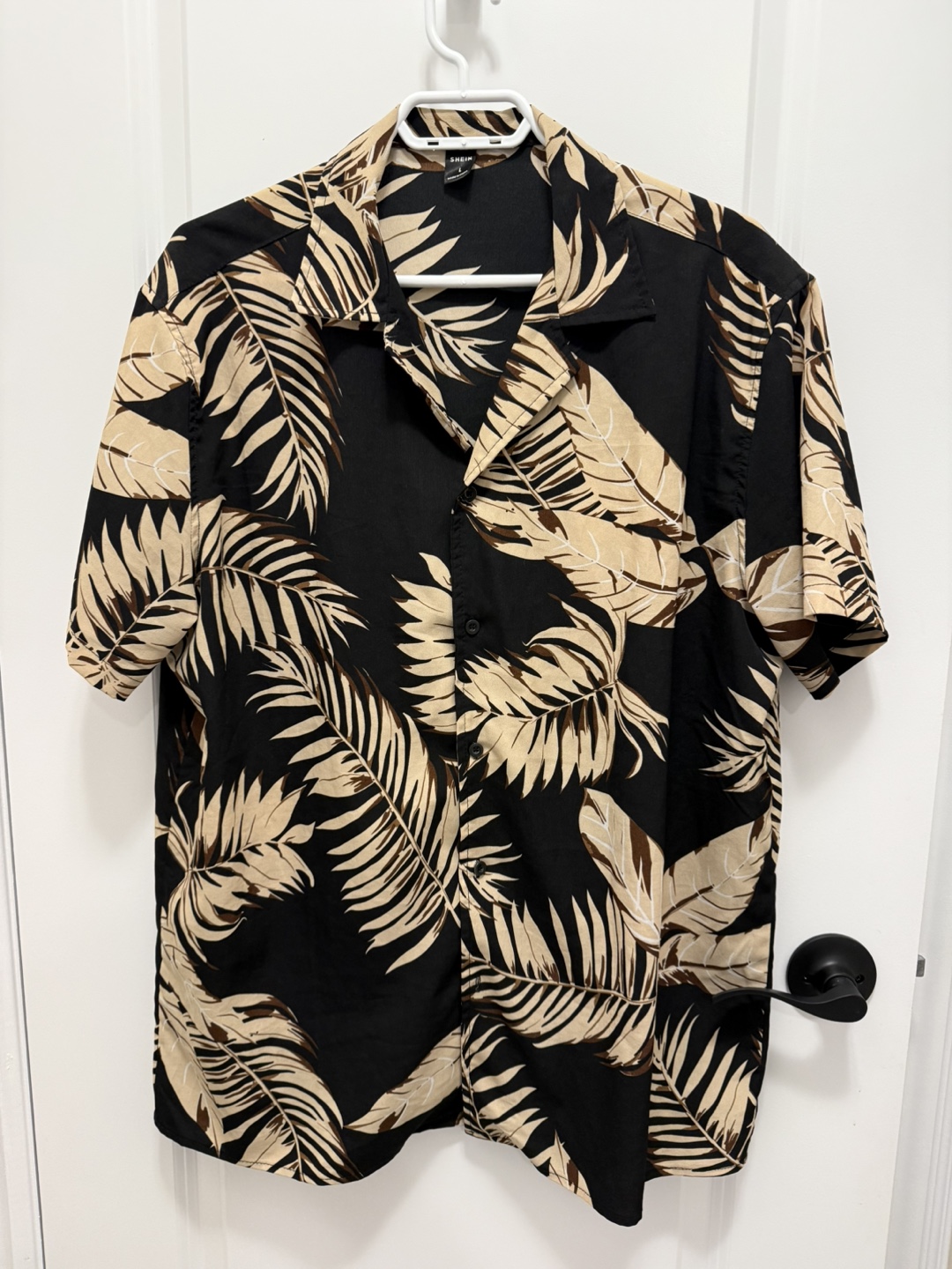 Men's Summer Clothing: Shorts & Shirts - photo 3