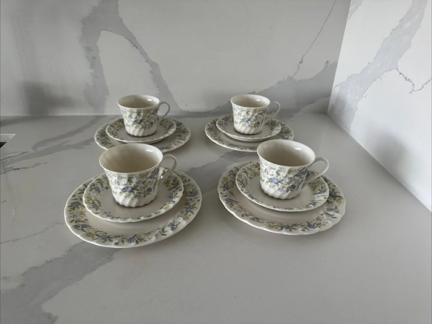 Vintage Teacup and Saucer Set plus Dessert plate image indicator(3)