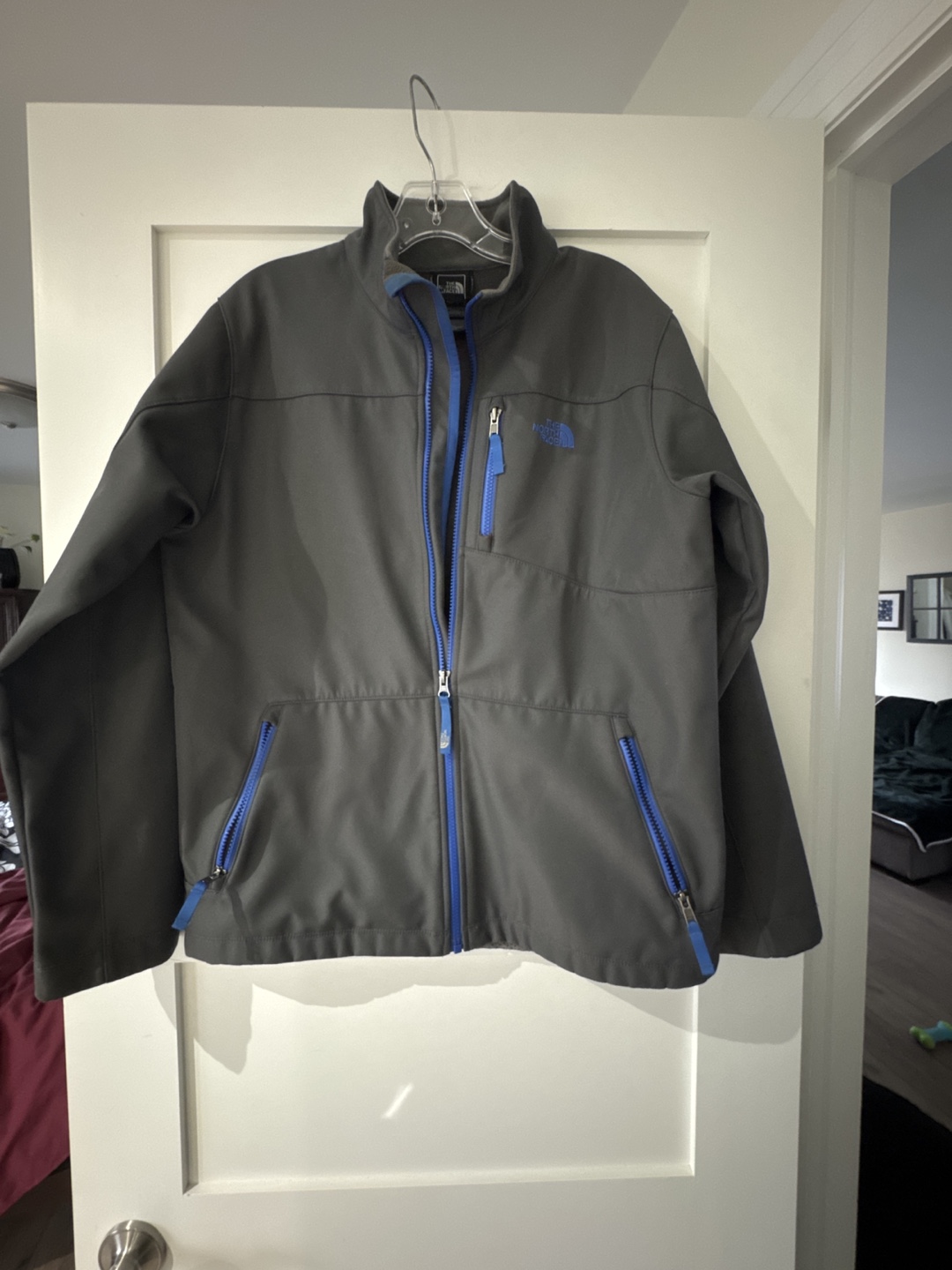 The North Face Boys' Size XL/TG Soft Shell Jacket