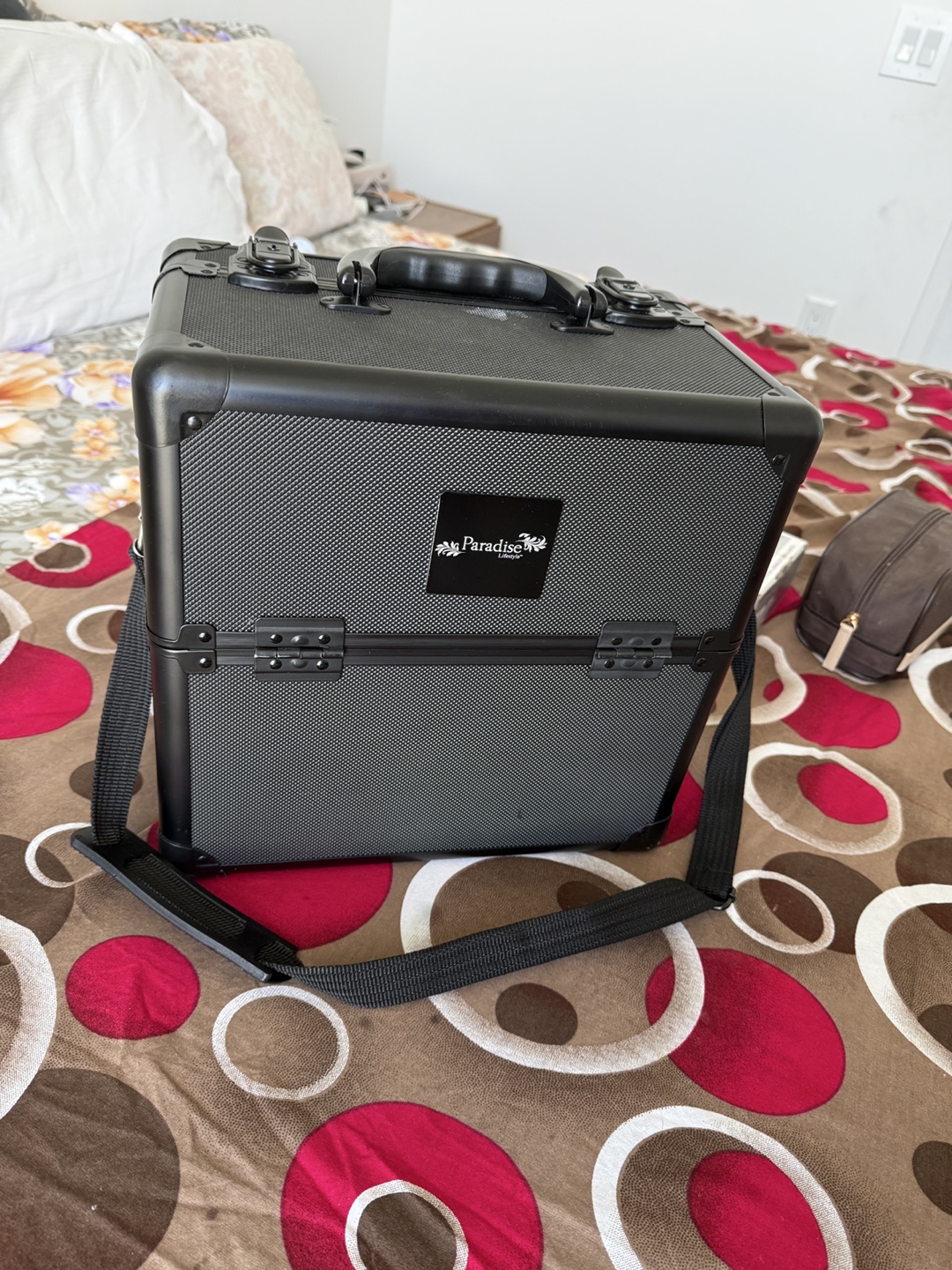 Portable Black Makeup Train Case with Adjustable Trays - photo 3