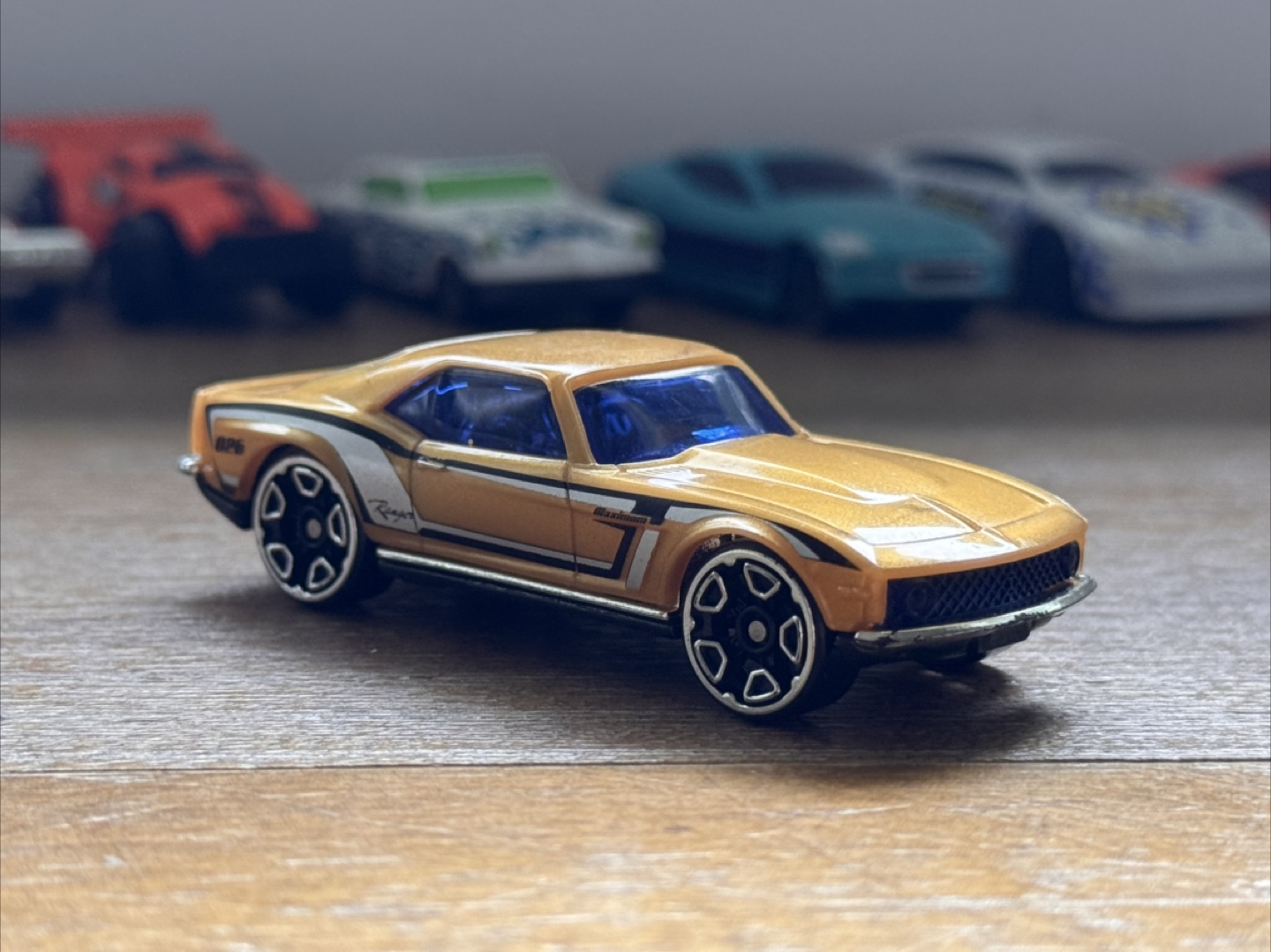Assortment of Toy Cars: Maisto, Metal Machines & Monster Jam - photo 3