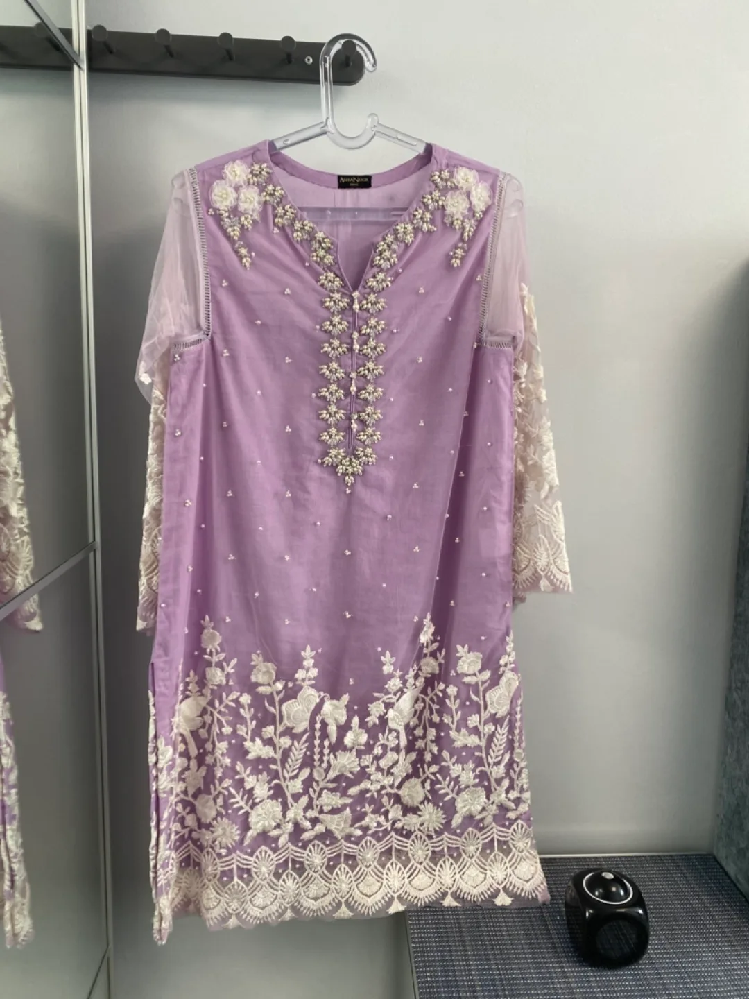 Agha Noor embroidered three-piece suit thumbnail
