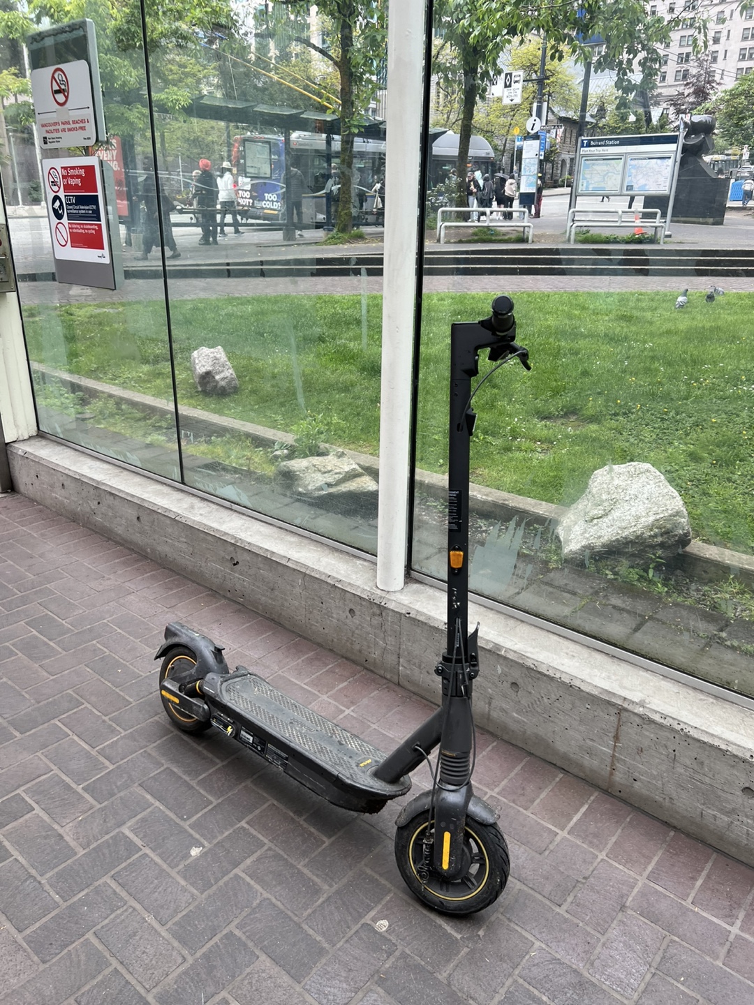 Ninebot Kickscooter MAX G2 - photo 3