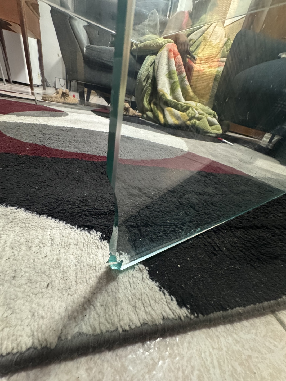 Glass Coffee Table - Modern Design - photo 2